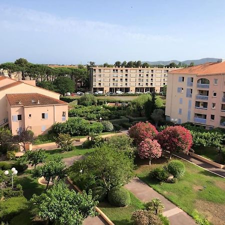 Appartement Spacieux 65M2, Avec Piscine Et Parking Fréjus Exteriér fotografie