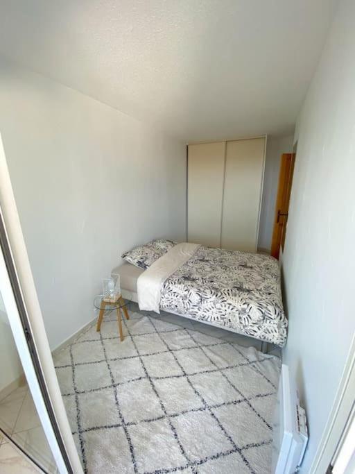 Appartement Spacieux 65M2, Avec Piscine Et Parking Fréjus Exteriér fotografie